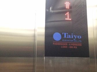 Bán Nhà Đặng Văn Ngữ 47M2 X 7 Tầng, Ô Tô Vào Nhà, Có Thang Máy. Giá 7.6 Tỷ.