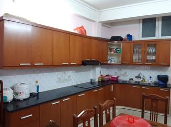 Bán Nhà Lạc Long Quân 36M2 X 5 Tầng, 4.6 Tỷ, Mặt Tiền Rộng, Khu Dân Cư Yên Tĩnh – Lh: 0973210314