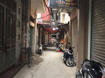 Bán Nhà Phố Dịch Vọng Cầu Giấy, Đường Xe Máy Tránh, Kinh Doanh Nhỏ Lẻ Sầm Uất.