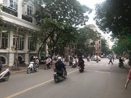 Cần Bán Nhà Đường Láng Kinh Doanh Khủng