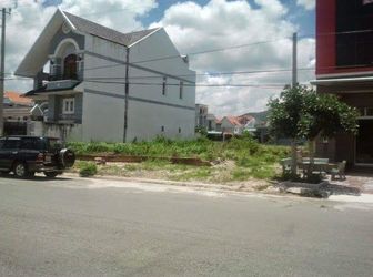 Tôi Cần Bán Gấp Lô Đất Ở Đường Số 400 Gần Bệnh Viện Ung Bướu 2 Quận 9 