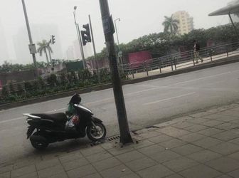 Cho Thuê Nhà Mặt Phố Đường Láng, 95M2, 38 Triệu/tháng