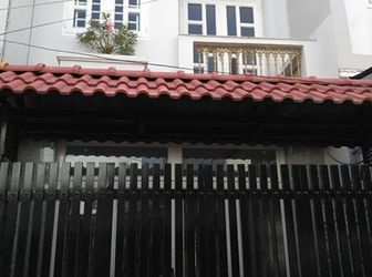 Bán Mặt Tiền Lê Quang Định, P7, Dt 130M2, 16.2 Tỷ. Đường 20M Vỉa Hè 2.5 M