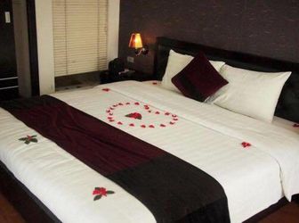 Mặt Phố Nguyễn Trường Tộ 30 Tỷ 75M2 Mặt Phố Ba Đình Vip Đẳng Cấp. Mr Đoàn 0936372928.