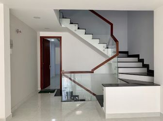 Căn Góc 2 Mt Hxh Cách Mt Lê Văn Sỹ 20M