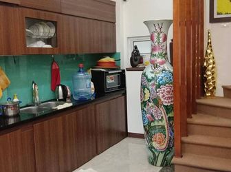 Nhỉnh 4 Tỷ Có Nhà Đẹp Hoàng Cầu, Mặt Ngõ Thông, Ô Tô Vào Bãi Gửi Cách 20M.