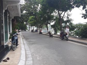 Bán Nhà Mặt Phố Phó Đức Chính, 137M2, Mt 5M, Vỉa Hè, Giá 39.5 Tỷ.