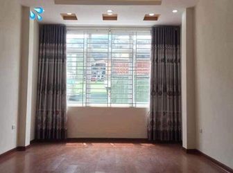 Nhà Đẹp Đường Hồ Tùng Mậu. Giá 2,45 Tỷ