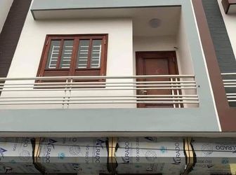 Nhà Đẹp Đường Hồ Tùng Mậu. Giá 2,45 Tỷ