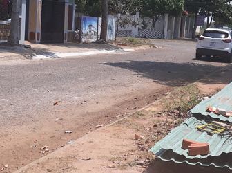 Đất Thổ Cư, Mặt Tiền Đường, Thuận Lợi Giao Thông Thuận Lợi Đầu Tư Kinh Doanh