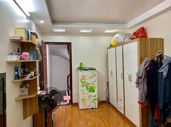 Bán Nhà Lĩnh Nam - Nhà Mới- Oto Tránh- Giá 1.45 Tỷ - 5 Tầng