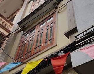 Cần Bán Gấp Nhà Đẹp, Phố Lê Thanh Nghị Diện Tích 33,8M 4 Tầng,mặt Tiền 4,2M Giá 3,3 Tỷ