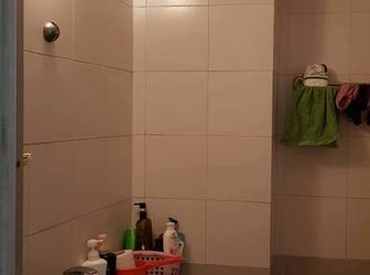 Bán Nhà Đội Cấn, Mặt tiền 5M, Kinh Doanh, Chỉ 2.5 Tỷ. Lh: 0965841204