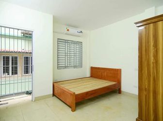 Bán Nhà Nguyễn Đức Cảnh, Lô Góc, 3 Thoáng, Kinh Doanh, 51M, Mặt tiền 6M, Hơn 2 Tỷ.