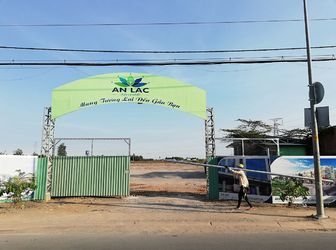 Đất Mt Nguyễn Hữu Trí, Tt Tân Túc, Phân Lô Bán Nền