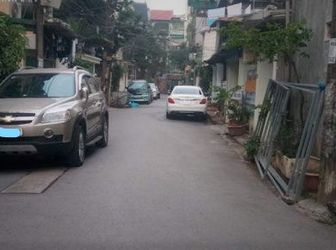 Bán Nhà Có Sân Riêng, Mặt Tiền 4,12M, Hoàng Quốc Việt, 4,68 Tỷ.