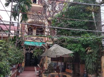 Chính Chủ Cần Bán Nhà Biệt Thự Tại Đặng Thai Mai - Tây Hồ - Hà Nội.