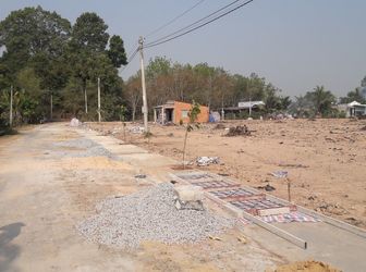 Chỉ Với 365Tr Sở Hửu Ngay Lô Đất 175M2 ( 5X35 ) Thổ Cư 100M2 Gần Trung Tâm Gò Dầu !