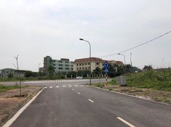 Bán Gấp Ô Đất 225M2 - B21 Mặt Đường 21M Khu đô thị Cao Xanh - Hà Khánh B