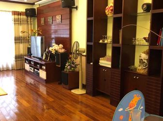 Nhà Đẹp, View Hồ Tây, Phố Nguyễn Đình Thi, Mt Khủng, Dt Lớn