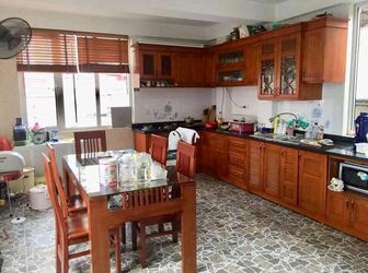 Bán Nhà Hoàng Quốc Việt 45M2 4 Tầng Chỉ 3Tỷ