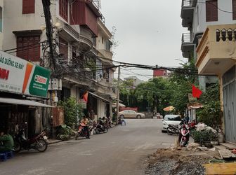 Bán Gấp Đất Mặt Phố Nguyễn Hoàng Tôn, Lô Góc, Tây Hồ, Diện tích 122M2, Mt 10,5M. 19,5 Tỷ. Liên hệ: 0939760222