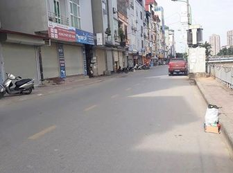 Bán Nhà Mp Nguyễn Lân, Ô Tô, Diện tích 35M2, Giá 2.9 Tỷ