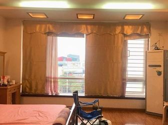 Bán Nhà Mp Nguyễn Lân, Ô Tô, Diện tích 35M2, Giá 2.9 Tỷ