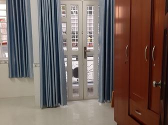 Chủ Nợ Dí Cần Bán Gấp Căn Nhà Một Trệt Một Lầu