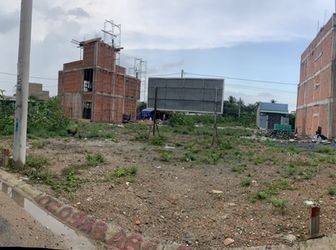 Cần Bán Gấp Lô Đất Ở Ngô Chí Quốc Giá Cực Rẻ 2,1 Tỷ - 81M2