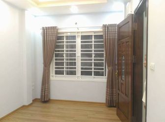 Ngõ Ba Gác-Gần Phố-Trần Khát Chân-Hai Bà Trưng-40M X 5Tầng-Giá Chỉ 3,6 Tỷ.Lh: 0339518108.