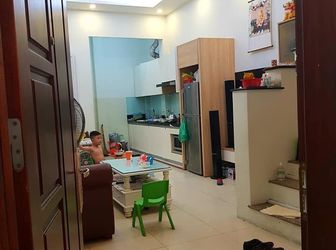 Siêu Hiếm Nhà Bán 38M2 5T Kinh Doanh Phùng Hưng Hoàn Kiếm Ô Tô Đỗ Cổng 6.4 Tỷ 091Xxx