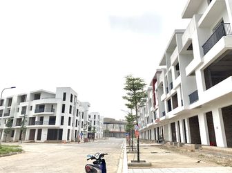 Bán Nhà Liền Kề Khu Trung Tâm Việt Trì, Liên Hệ 09887657433