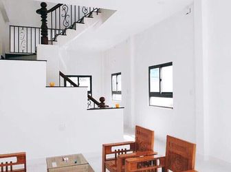 Nhà Lầu Bình Chánh 98M2 Y Hình, Trả Trước 895 Triệu Ở Ngay