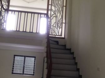 Bán Nhà Vị Trí Thuận Lợi Khu Vực Hoàng Hoa Thám, Rộng 48M2, 4 Tầng, Mặt Tiền 4M, Giá 3 Tỷ