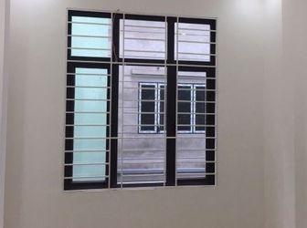 Bán Nhà Vị Trí Thuận Lợi Khu Vực Hoàng Hoa Thám, Rộng 48M2, 4 Tầng, Mặt Tiền 4M, Giá 3 Tỷ