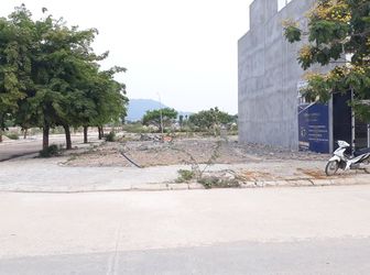 Đất Nền Đà Nẵng, Lô Kề Góc, Đường 33M, Gần Biển, Rất Đẹp & Giá Rẻ