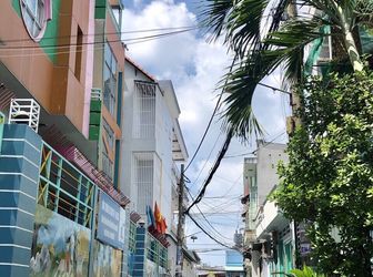 Bán Nhà Hxh Đặng Nhữ Lâm . Dt 3X14M. 1Trệt,1 Lầu ,2Phòng Ngủ. Giá 2.73 Tỷ .