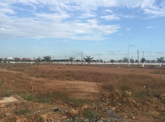 Sang Lại Lô Đất Bolck C Đường Số 11E Khu Dân Cư Đất Nam Luxury Giá 1Ty2 Diện Tích 105M2  