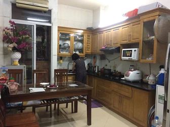 Cầm Tiền Thì Sợ Tiền Rơi, Cầm Tiền Mua Nhà Chẳng Lo Thiệt Gì