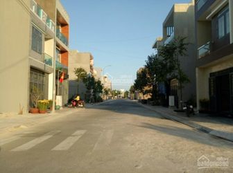 Sang Lại 3 Lô Góc Liền Kề Khu Dân Cư Đầm Sen ,sổ Hồng Riêng  390M2 Giá 2Tỷ- O9O2931O42