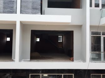 Bán Gấp Căn Nhà Phố Nằm Trên Đường Huỳnh Tấn Phát Q7