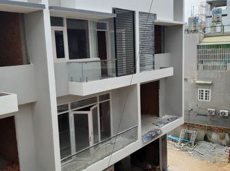 Bán Gấp Căn Nhà Phố Nằm Trên Đường Huỳnh Tấn Phát Q7