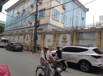 Hiếm! Nhà Quận Cầu Giấy, 70M X 5Tầng, Gara, Hố Thang Máy, Lim 100%, Kinh Doanh, Vỉa Hè, 10,5 Tỷ. 