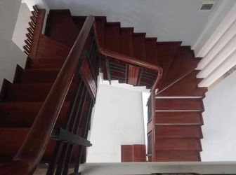 Nhà Đẹp 2 Mặt Thoáng, Ôtô Khu Chùa Láng. Dt 74M2X4 Tầng, Mt 5M. Giá 7.x Tỷ