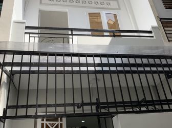 Cần Bán Nhà Nhỏ Xinh Cô Giang Nở Hậu, Sát Bên Trường Sa, P2, Phú Nhuận Giá 3.9 Tỷ Tl