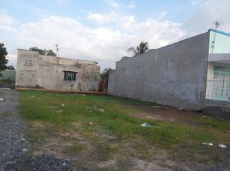 Cần Bán Gấp Đất Tại Xã Bà Điểm Hóc Môn Giá 800Triệu