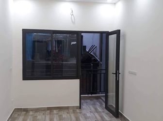 Bán Nhà 40 M2, 5 Tầng Mới Kính Coong Phố Định Công Thượng Chỉ Hơn 2 