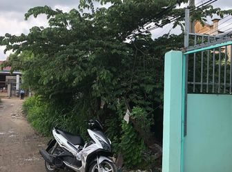 Cần Bán Lô Đất Thổ Cư, Có Sổ 4X28M, Chỉ 2.5 Tỷ, Có Thương Lượng. Lh Chính Chủ: 0908070636