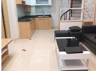 Nóng Quá!! Bán Nhà Trương Định, 35M2,5 Tầng, Ở Luôn, 2.85 Tỷ.0988605241.